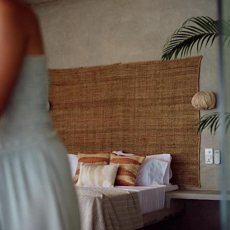 Gitano Surf Ahangama Beachfront Екстериор снимка