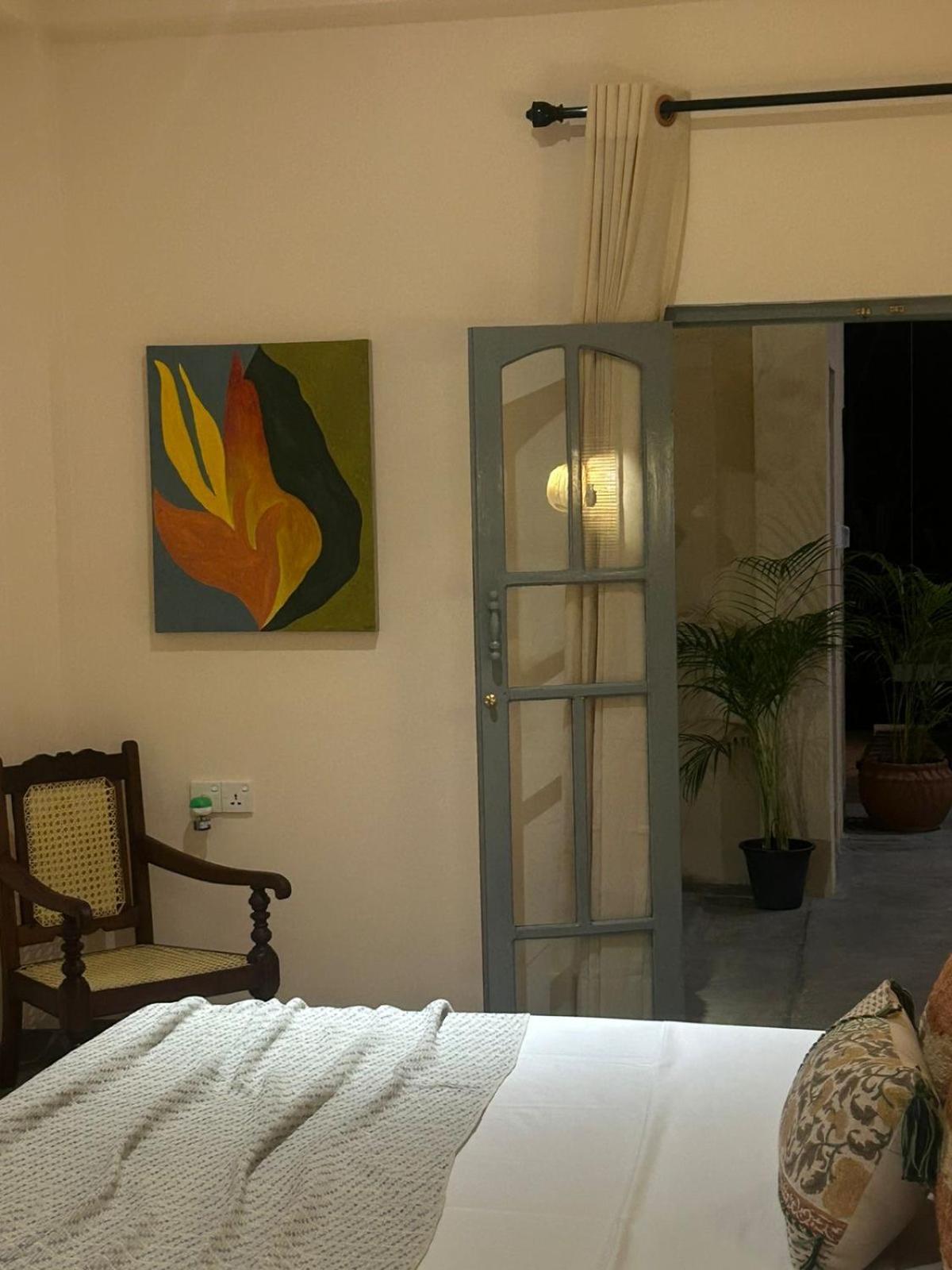 Gitano Surf Ahangama Beachfront Екстериор снимка