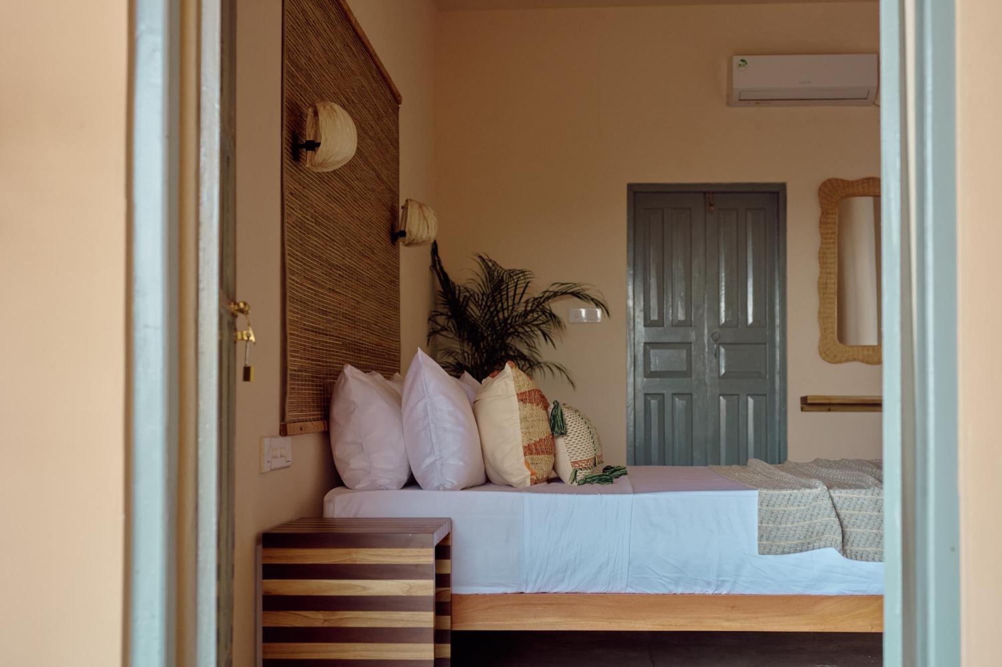 Gitano Surf Ahangama Beachfront Екстериор снимка